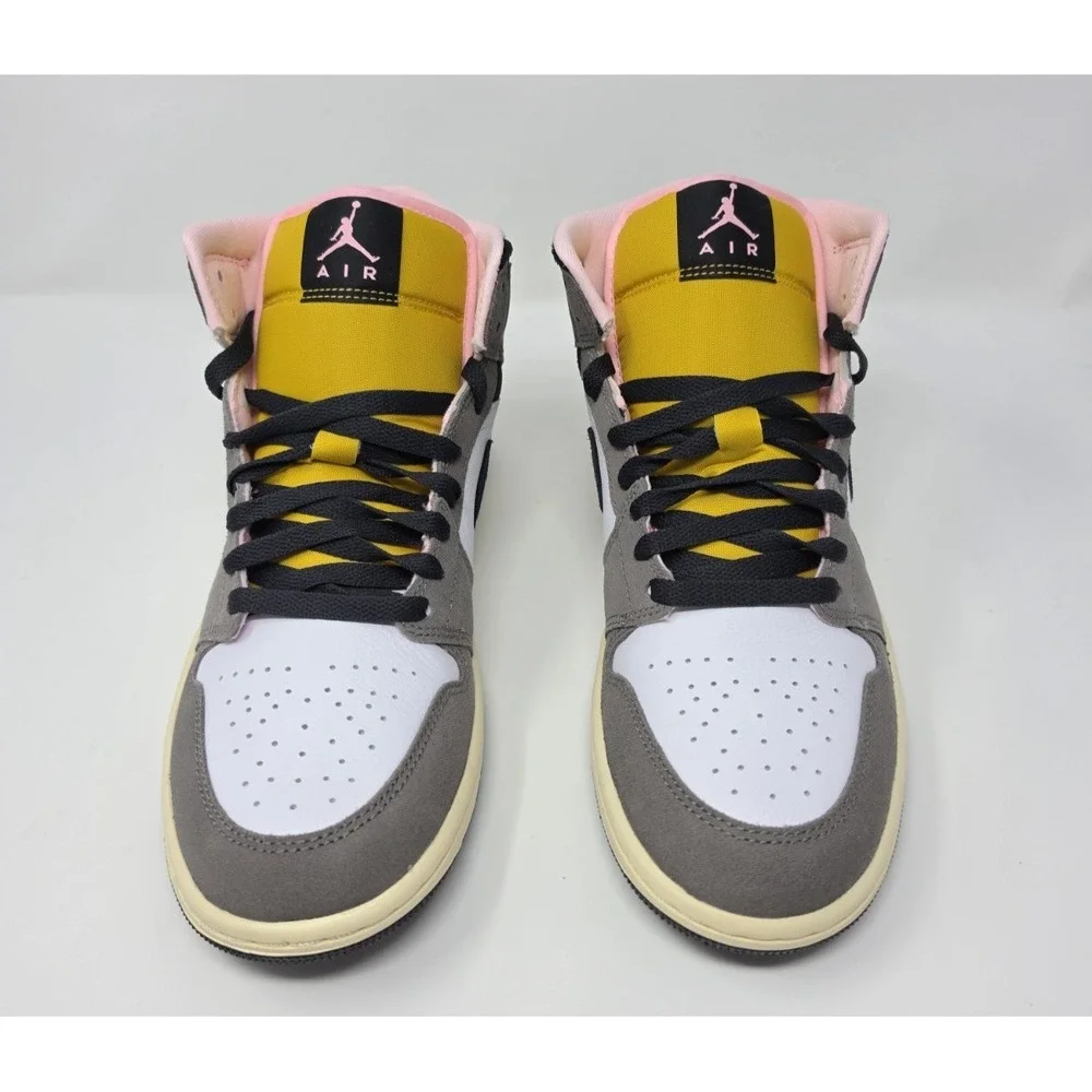 Air Jordan 1 Mid SE White/Oil Grey-Cave Stone HQ2011 100 Men's Size 8.5 NWB